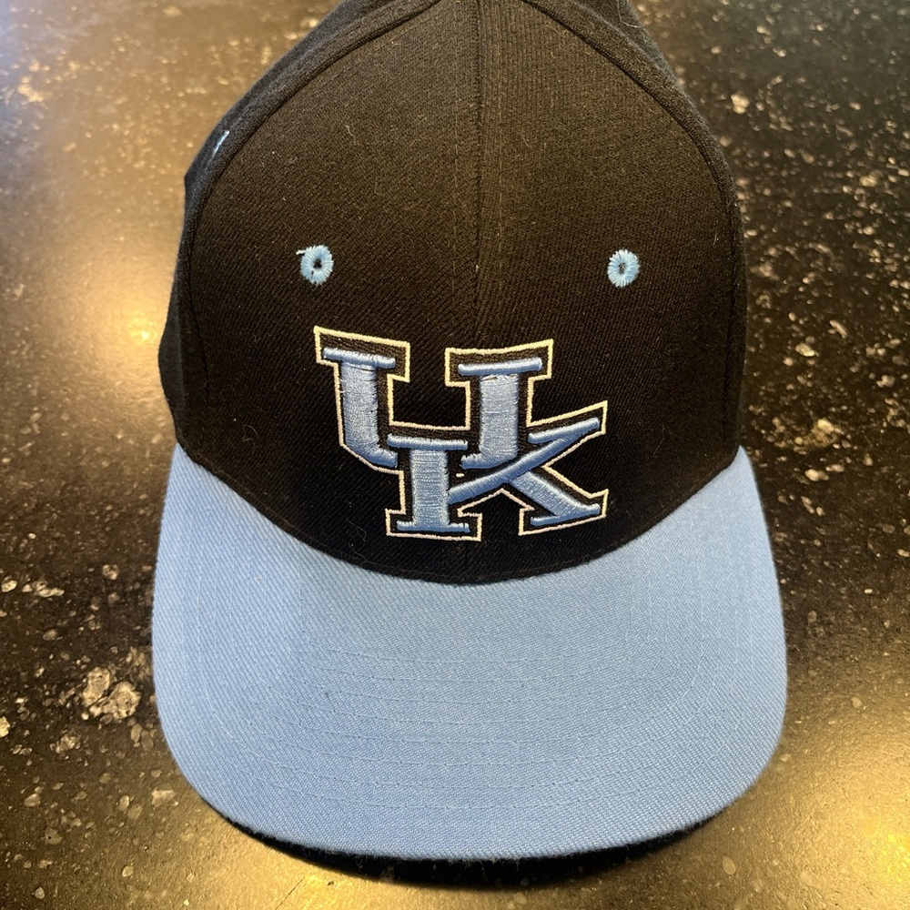 University of Kentucky, Wildcats, UK Black and Blue Cap Zephyr